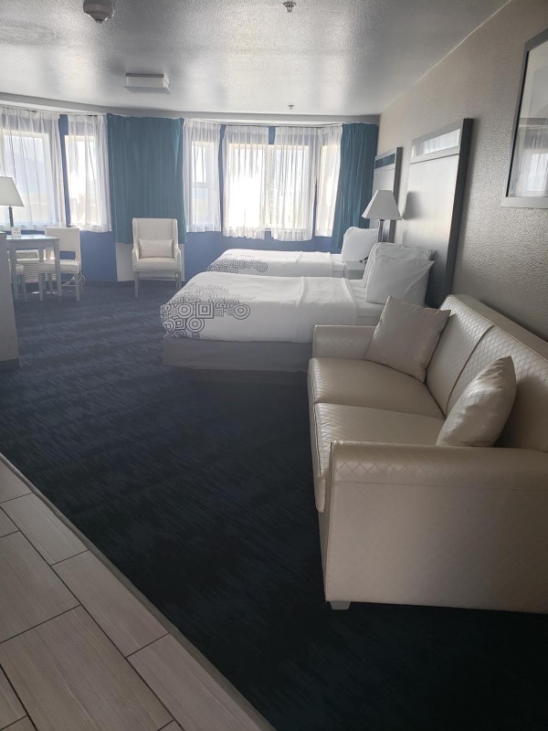 Anchor Beach Inn Main image